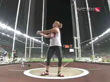 Hammer-throw-in-perfect-form.mp4_3671930.gif